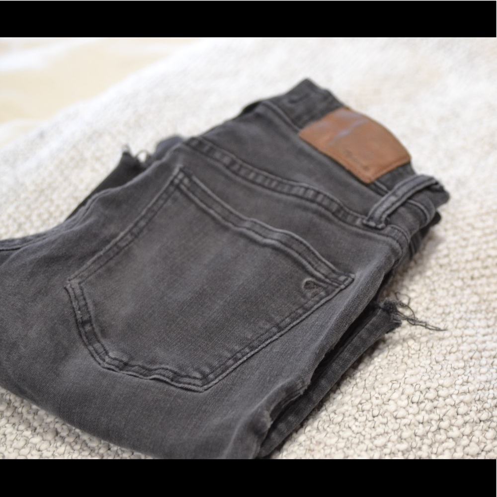 Madewell Black (ripped at knees) skinny jeans
